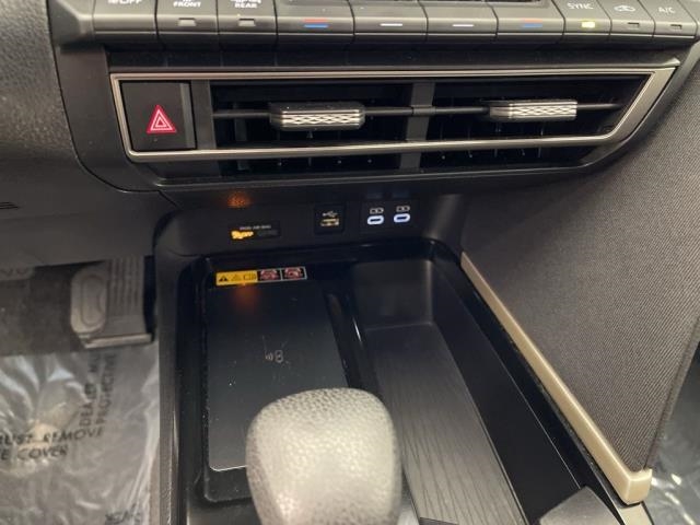 2025 Toyota Camry LE FWD