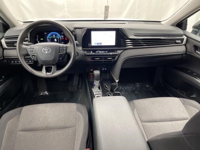 2025 Toyota Camry LE FWD