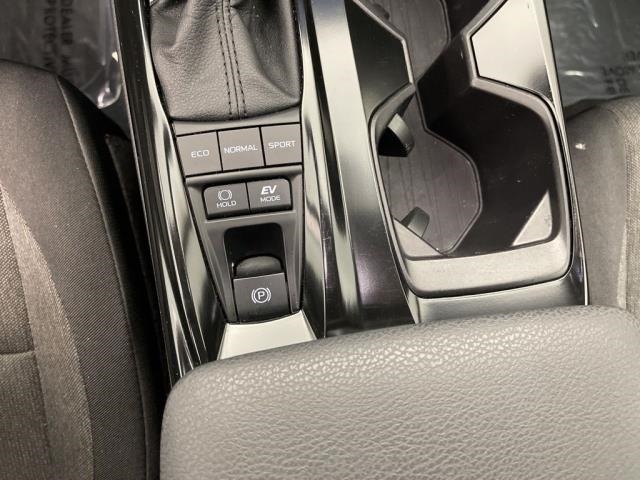 2025 Toyota Camry LE FWD