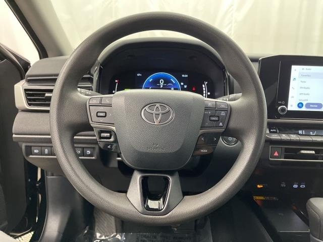 2025 Toyota Camry LE FWD