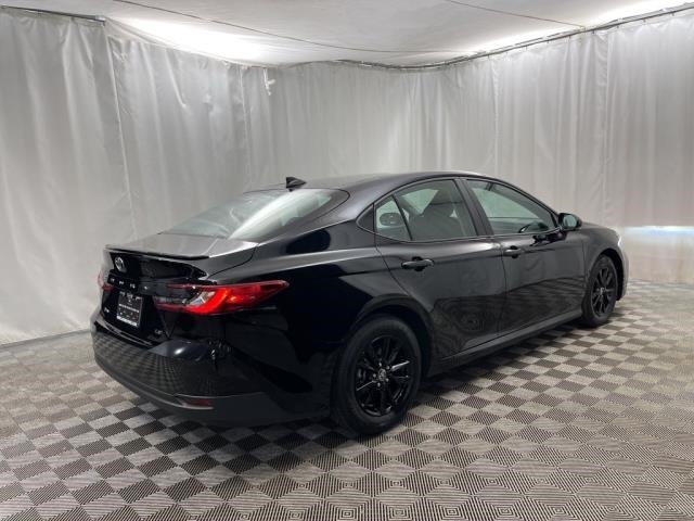 2025 Toyota Camry LE FWD