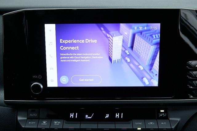 2025 Toyota Camry LE FWD