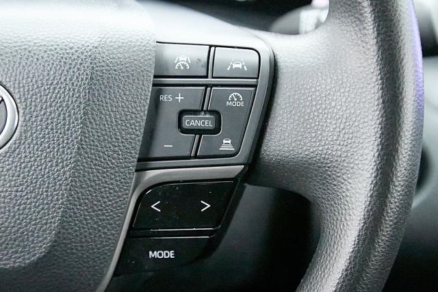 2025 Toyota Camry LE FWD