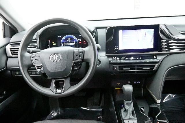 2025 Toyota Camry LE FWD
