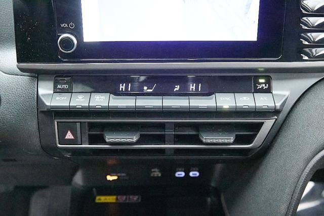 2025 Toyota Camry LE FWD