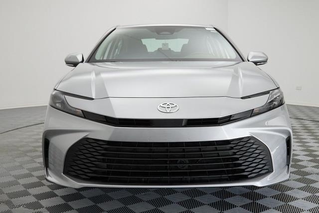 2025 Toyota Camry LE FWD