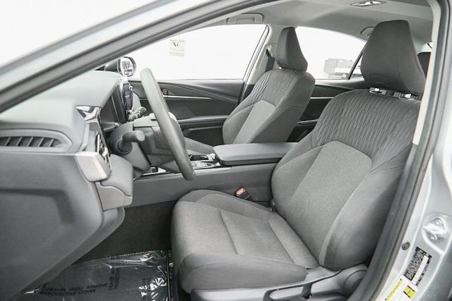 2025 Toyota Camry LE FWD