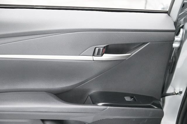 2025 Toyota Camry LE FWD