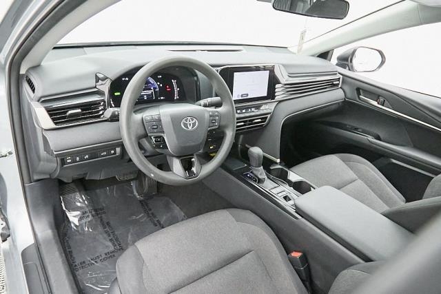 2025 Toyota Camry LE FWD