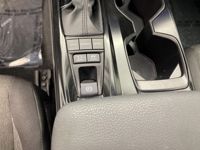 2025 Toyota Camry LE FWD