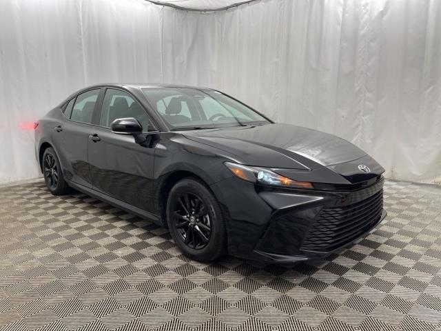 2025 Toyota Camry LE FWD