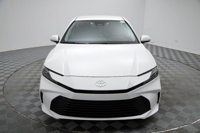 2025 Toyota Camry LE FWD