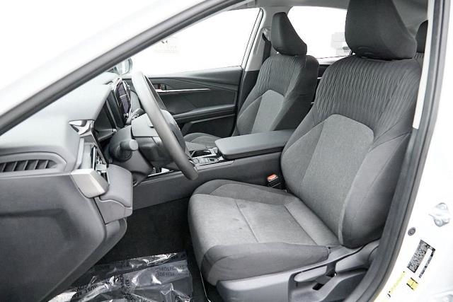 2025 Toyota Camry LE FWD