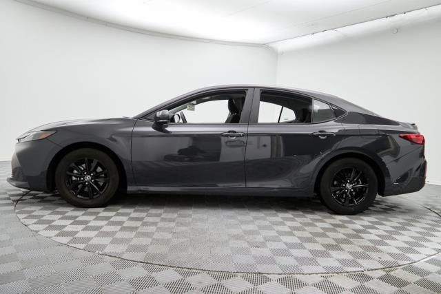 2025 Toyota Camry LE FWD