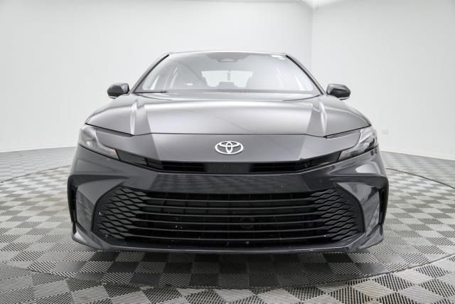 2025 Toyota Camry LE FWD