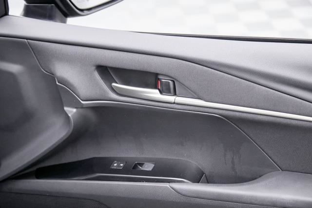 2025 Toyota Camry LE FWD