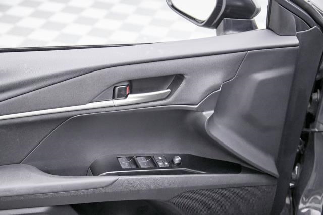 2025 Toyota Camry LE FWD