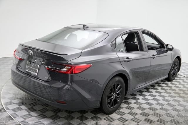 2025 Toyota Camry LE FWD