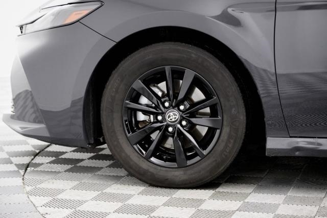 2025 Toyota Camry LE FWD