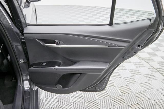 2025 Toyota Camry LE FWD