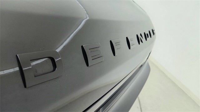 2022 Land Rover Defender 90 X AWD