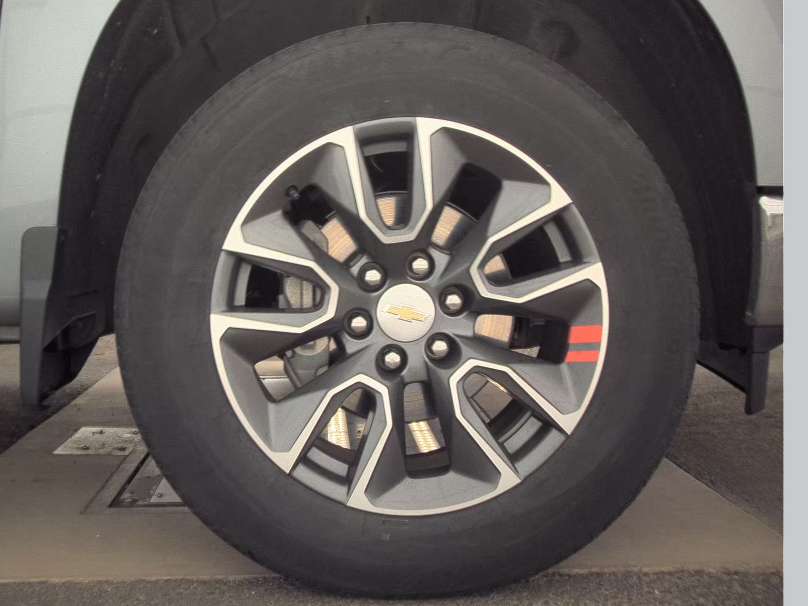 2023 Chevrolet Silverado 1500 LT AWD