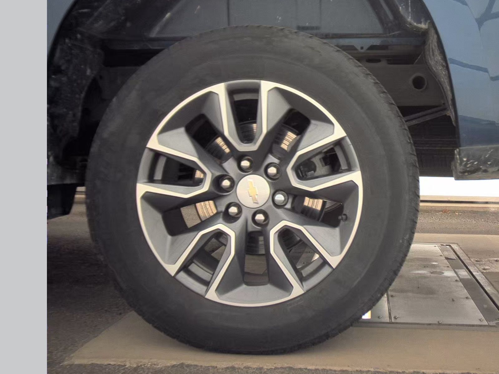 2023 Chevrolet Silverado 1500 LT AWD