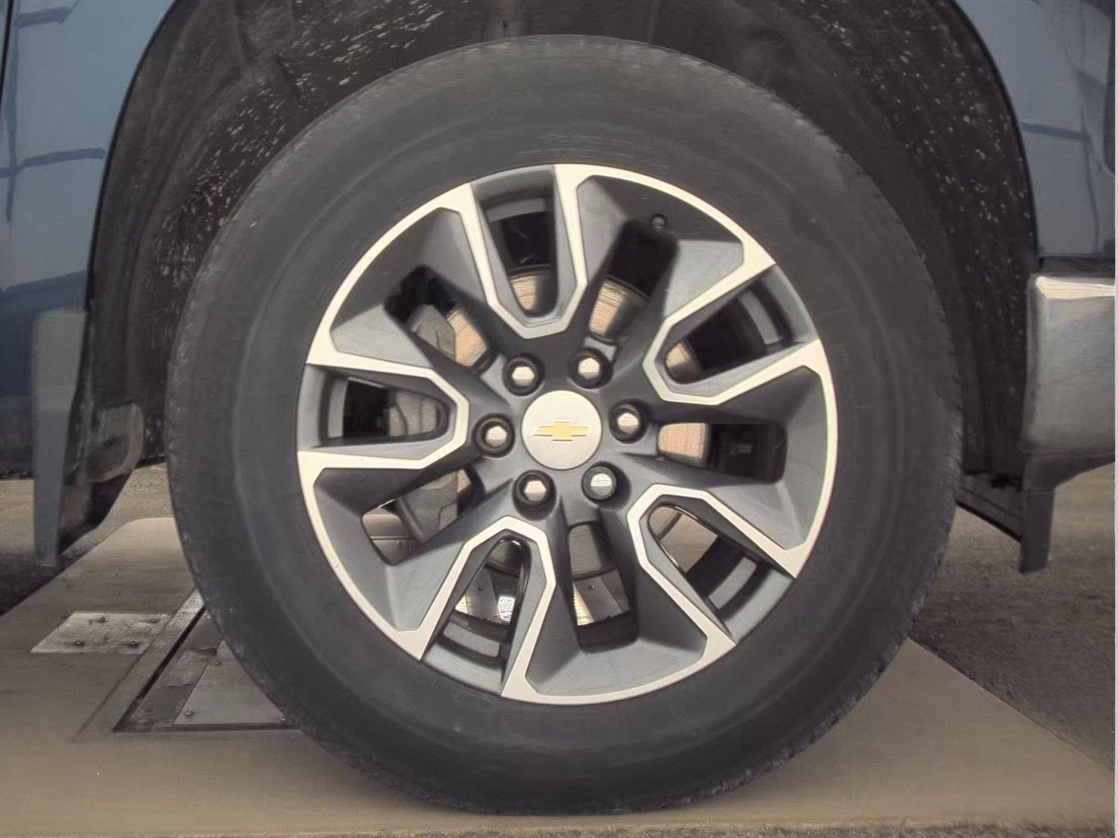 2023 Chevrolet Silverado 1500 LT AWD