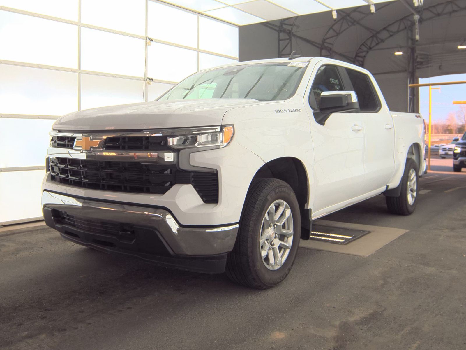 2023 Chevrolet Silverado 1500 LT AWD