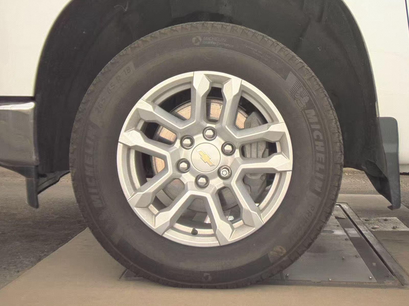 2023 Chevrolet Silverado 1500 LT AWD