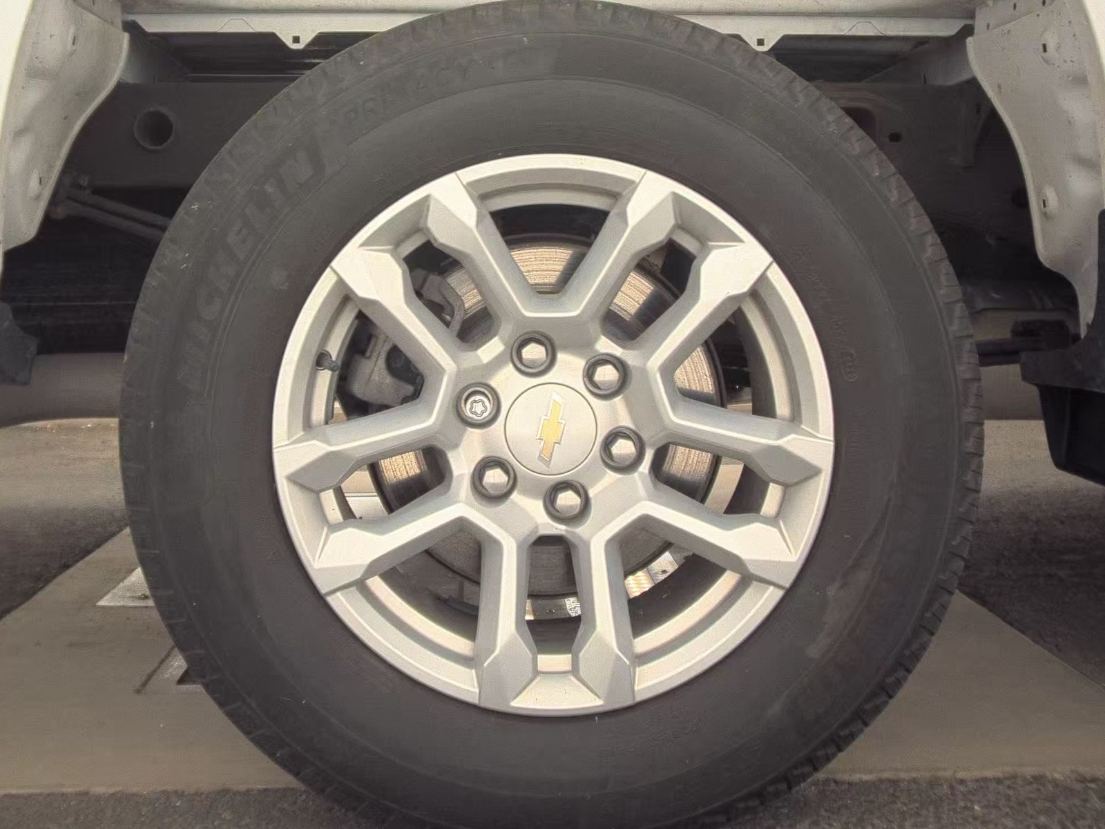 2023 Chevrolet Silverado 1500 LT AWD