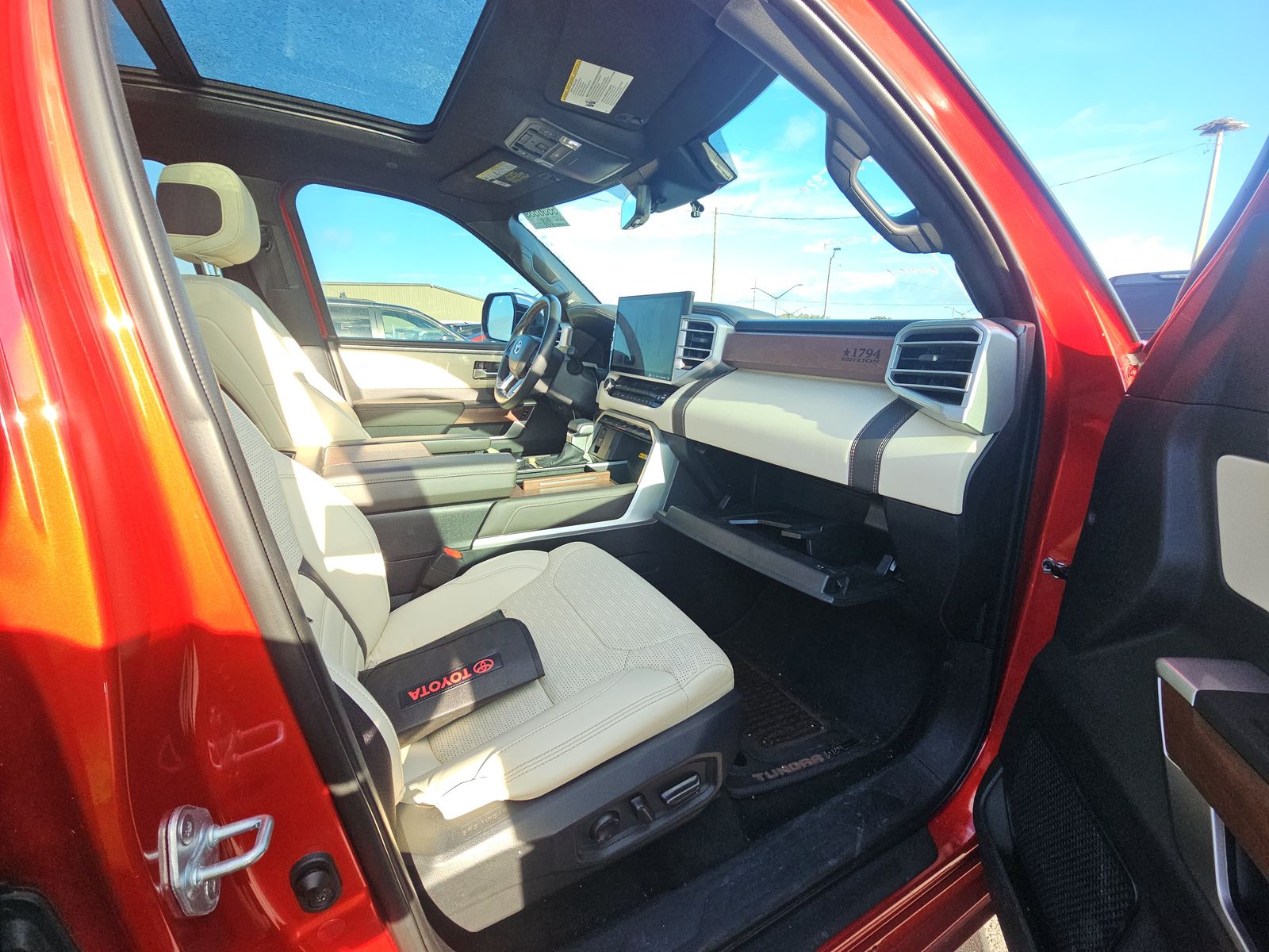 2024 Toyota Tundra Hybrid 1794 Edition AWD