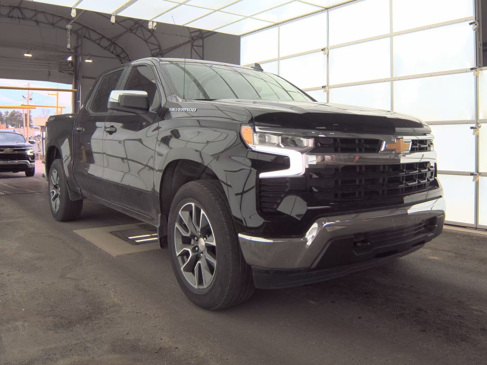 2023 Chevrolet Silverado 1500 LT AWD