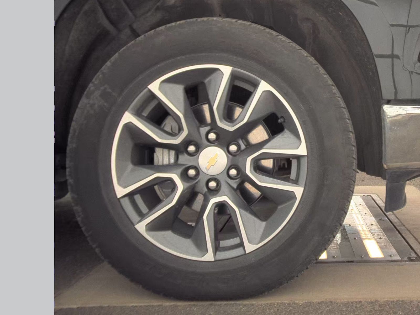 2023 Chevrolet Silverado 1500 LT AWD