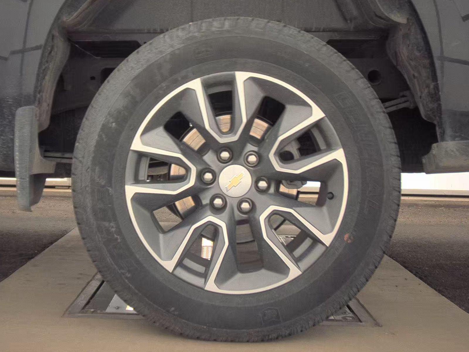 2023 Chevrolet Silverado 1500 LT AWD