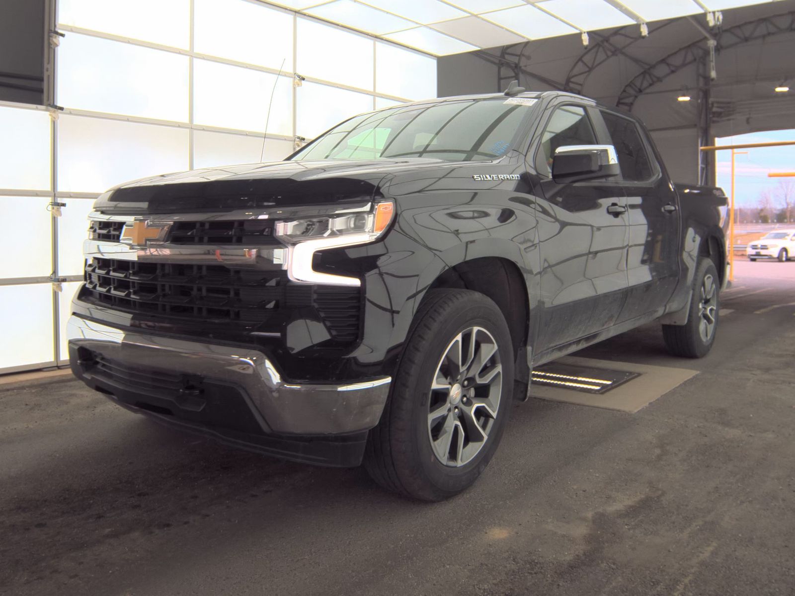 2023 Chevrolet Silverado 1500 LT AWD