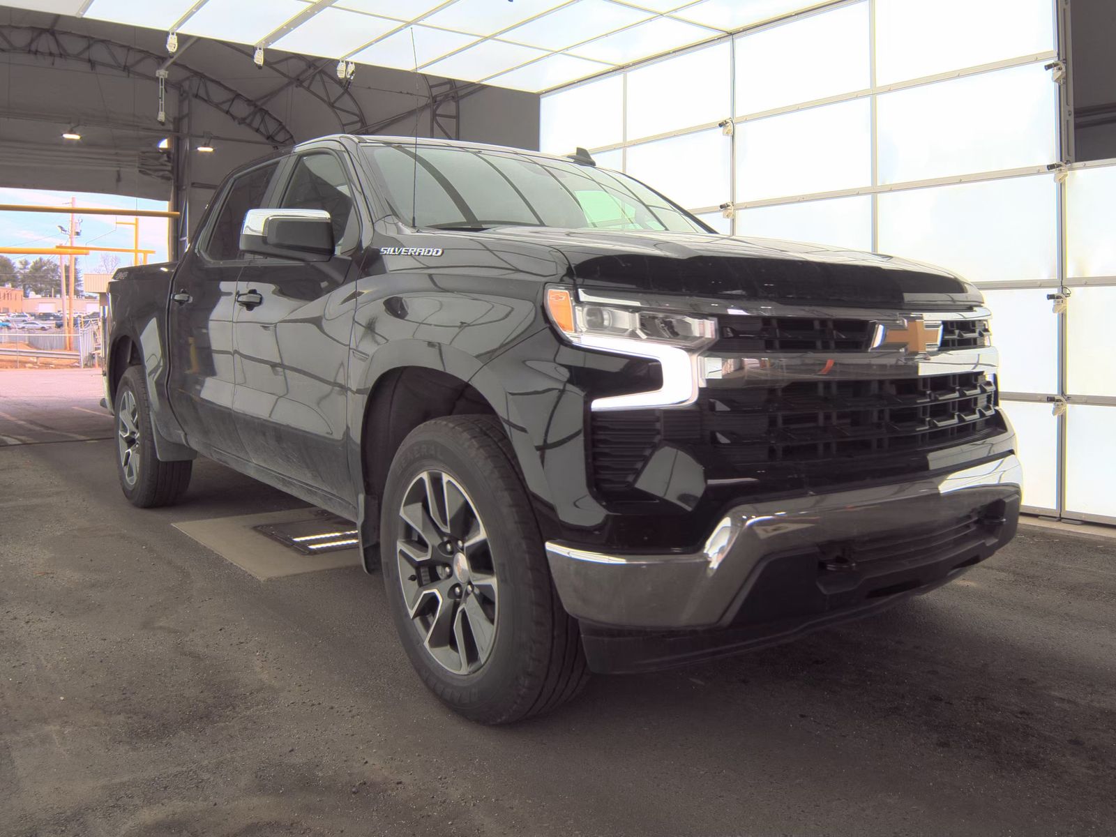 2023 Chevrolet Silverado 1500 LT AWD