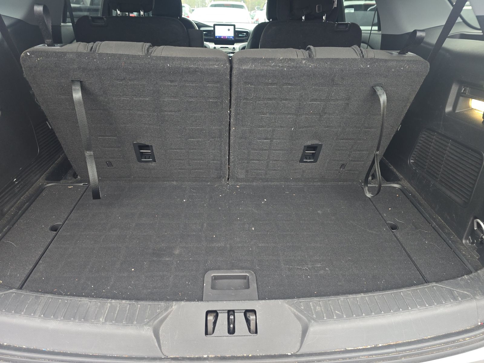 2023 Ford Explorer XLT RWD