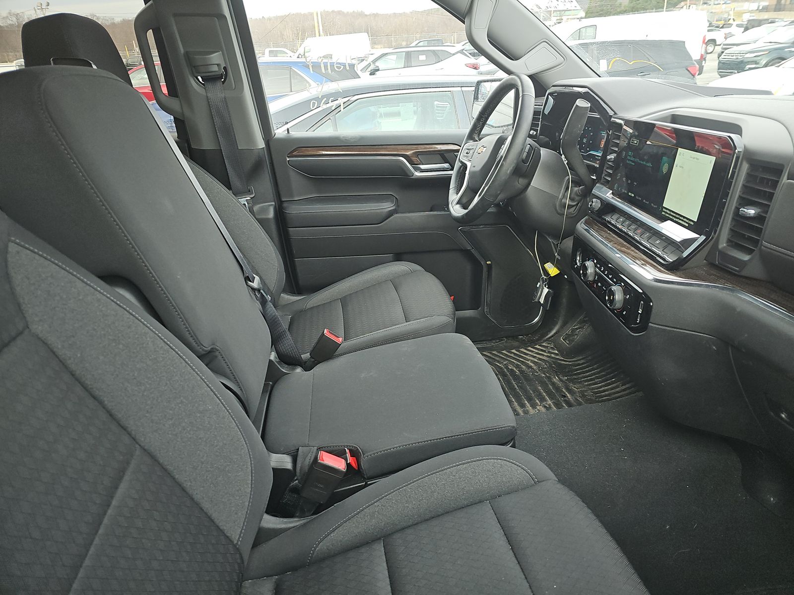 2023 Chevrolet Silverado 1500 LT AWD