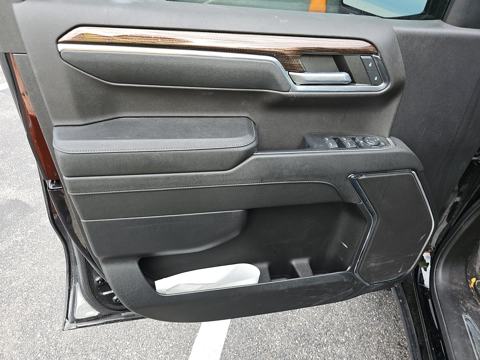 2023 Chevrolet Silverado 1500 LT AWD