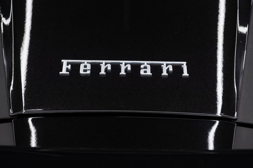 2021 Ferrari F8 Base RWD