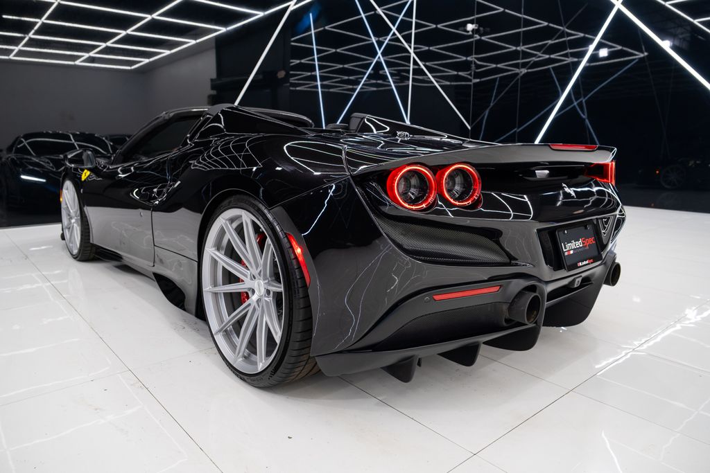 2021 Ferrari F8 Base RWD