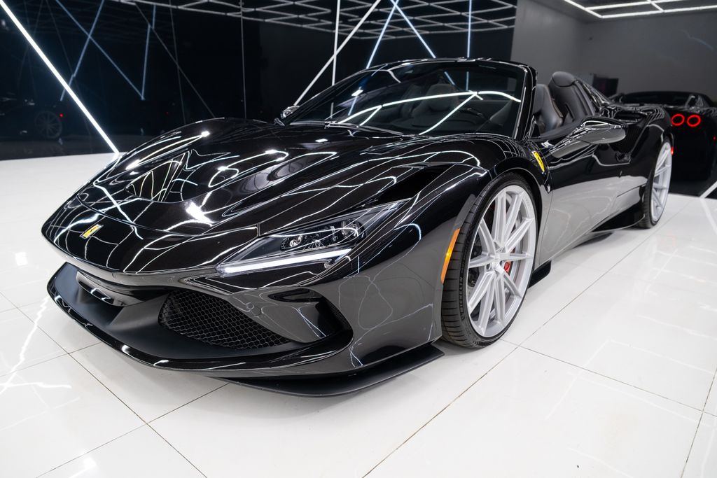 2021 Ferrari F8 Base RWD