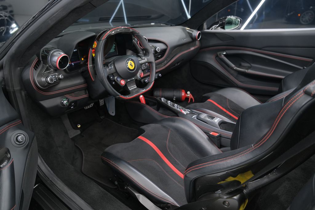 2021 Ferrari F8 Base RWD