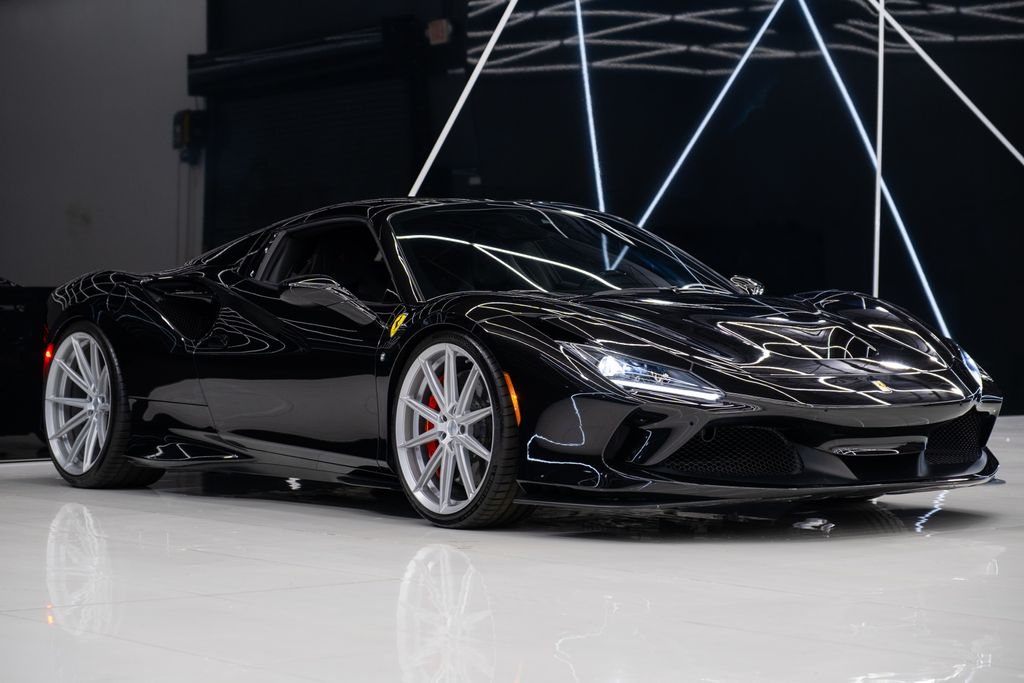 2021 Ferrari F8 Base RWD