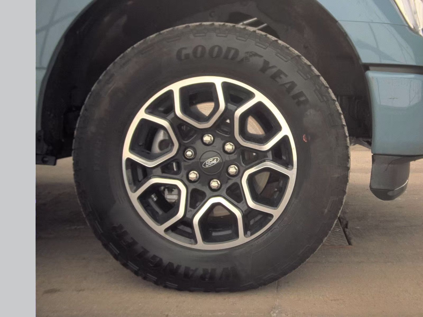 2023 Ford F-150 XLT AWD