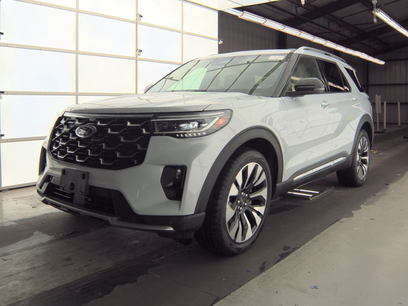 2025 Ford Explorer Platinum AWD