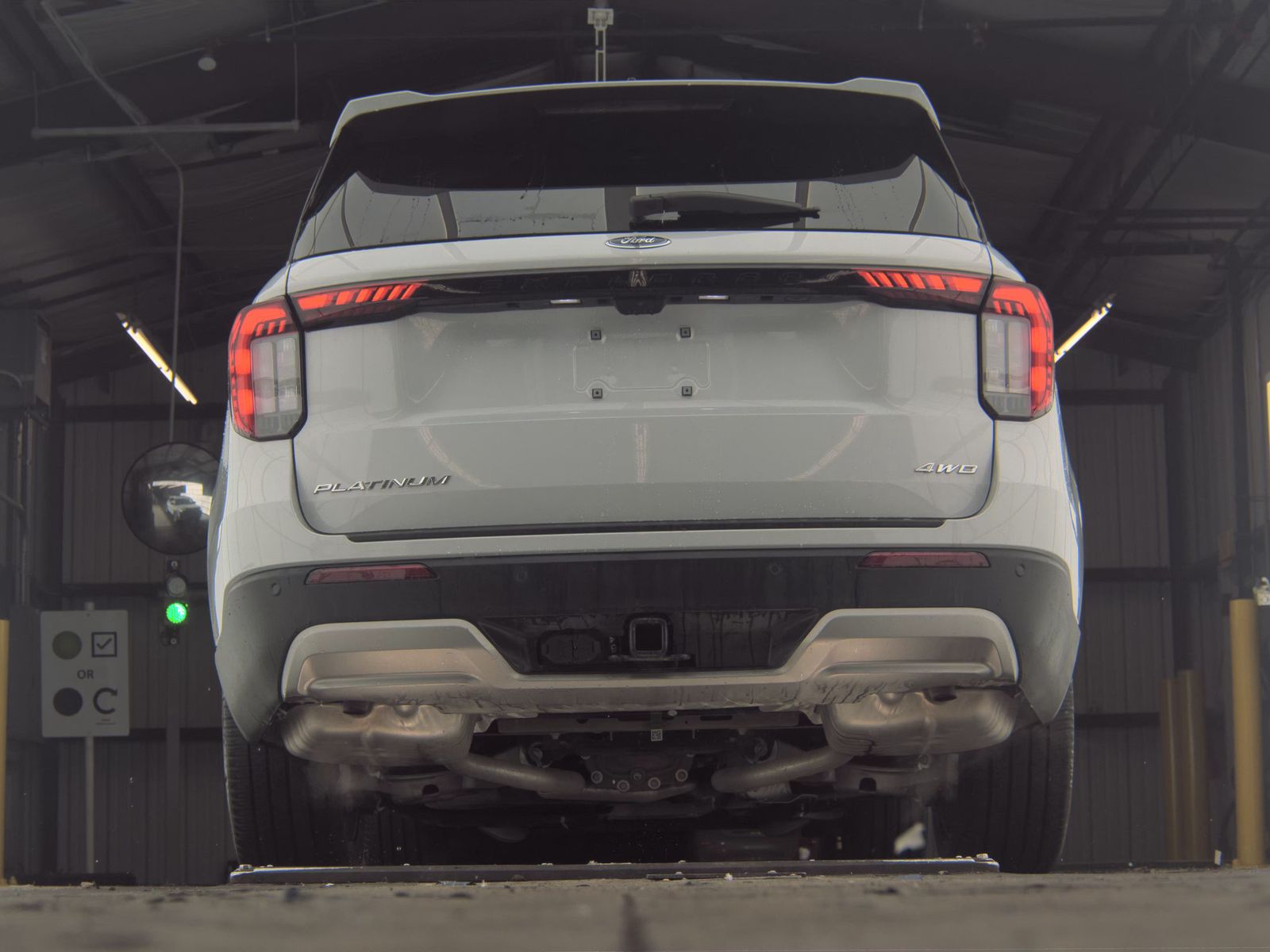 2025 Ford Explorer Platinum AWD