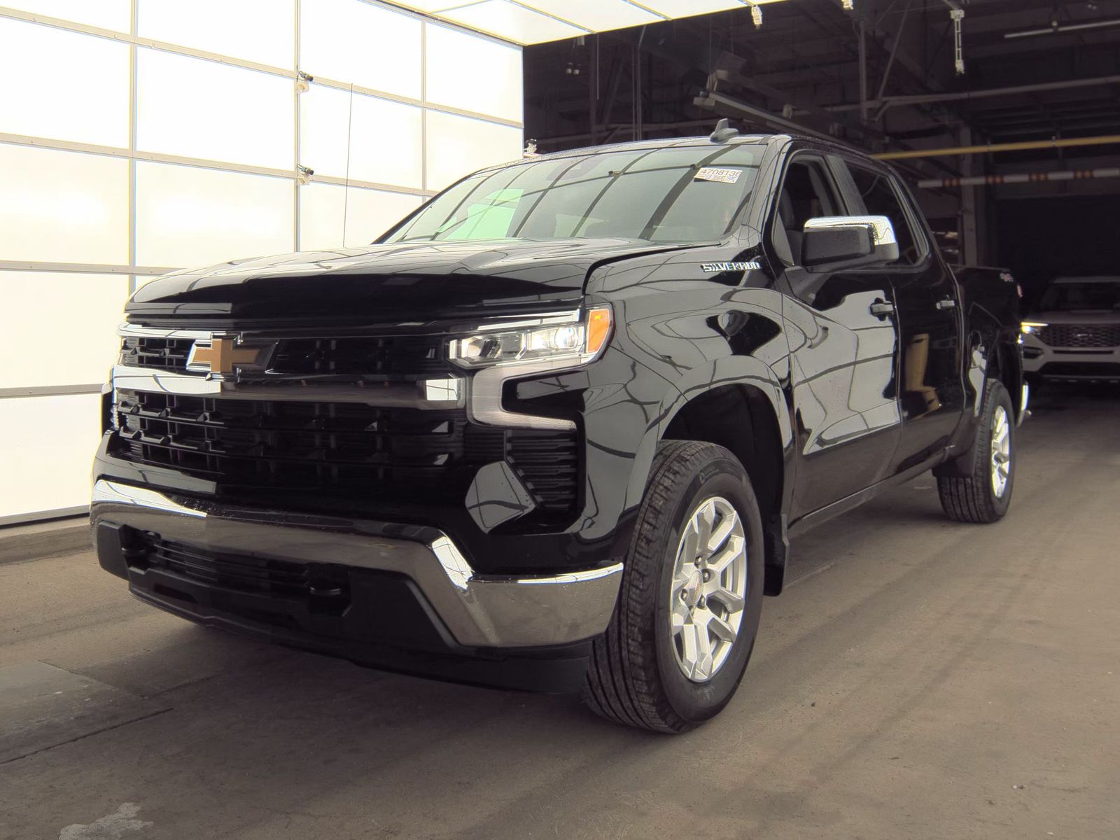 2023 Chevrolet Silverado 1500 LT AWD