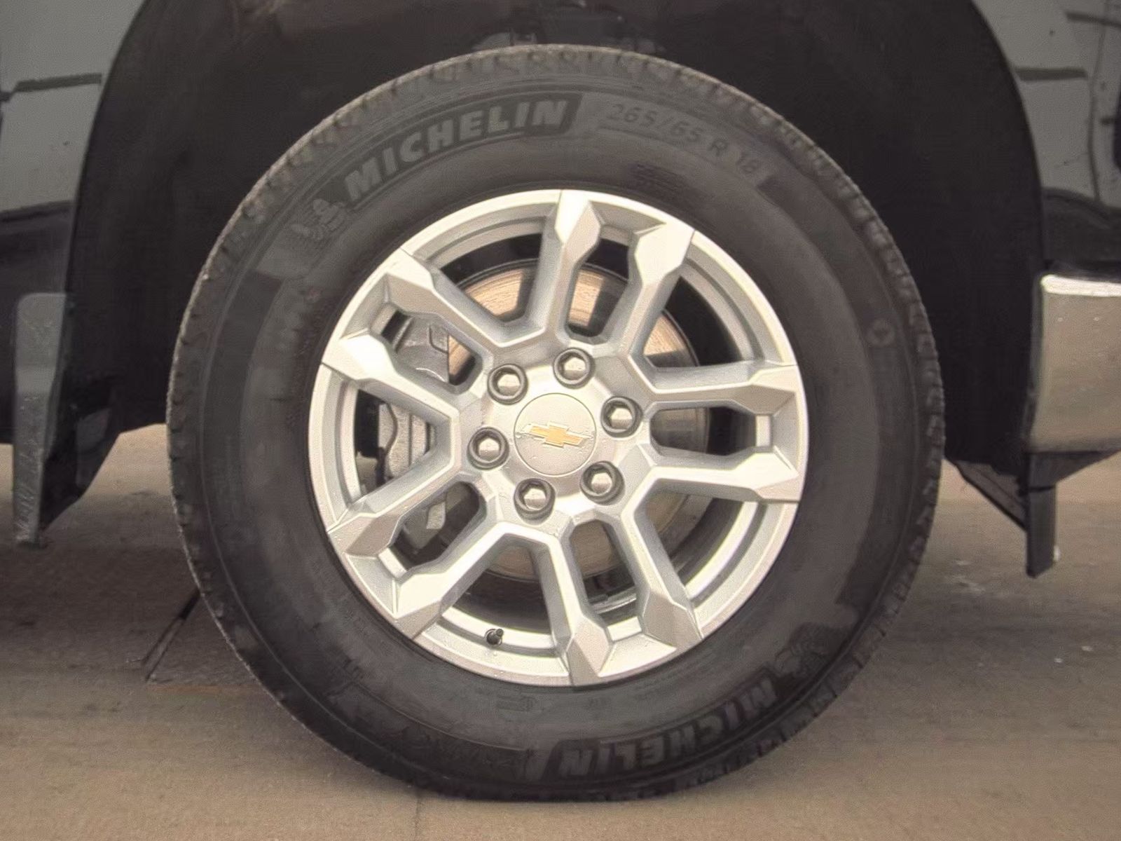 2023 Chevrolet Silverado 1500 LT AWD